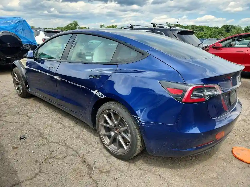 5YJ3E1EB5MF981335 2021 TESLA MODEL 3-1