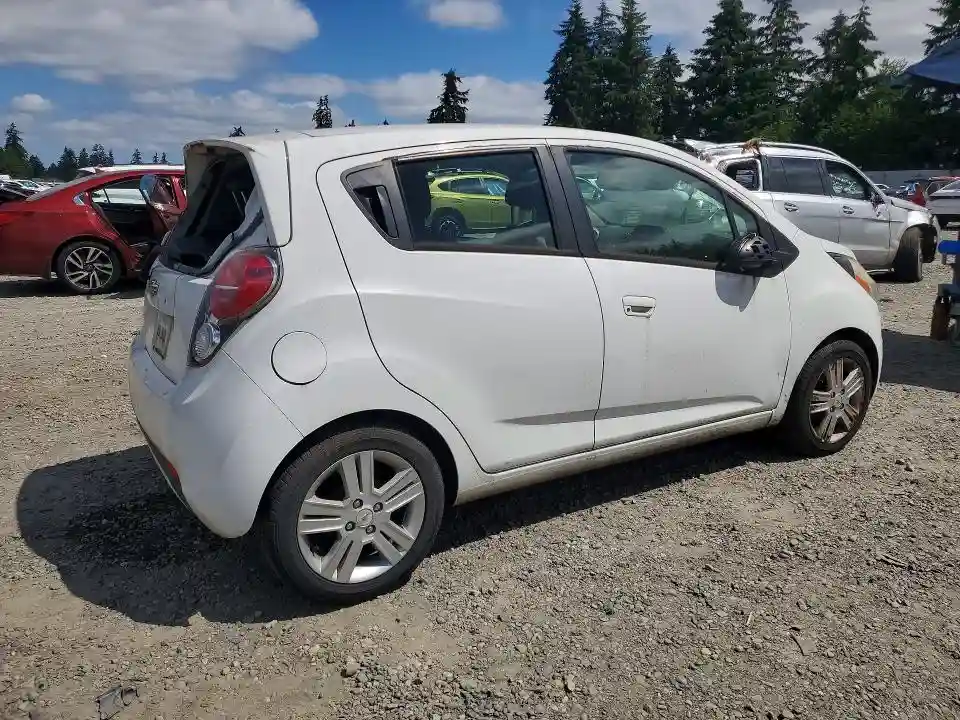 KL8CC6S97FC727963 2015 CHEVROLET SPARK-2