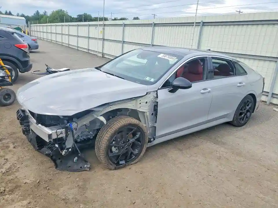 KNAG64J71T5470123 2026 KIA K5-0