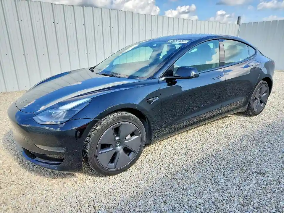 5YJ3E1EA5PF456710 2023 TESLA MODEL 3-0