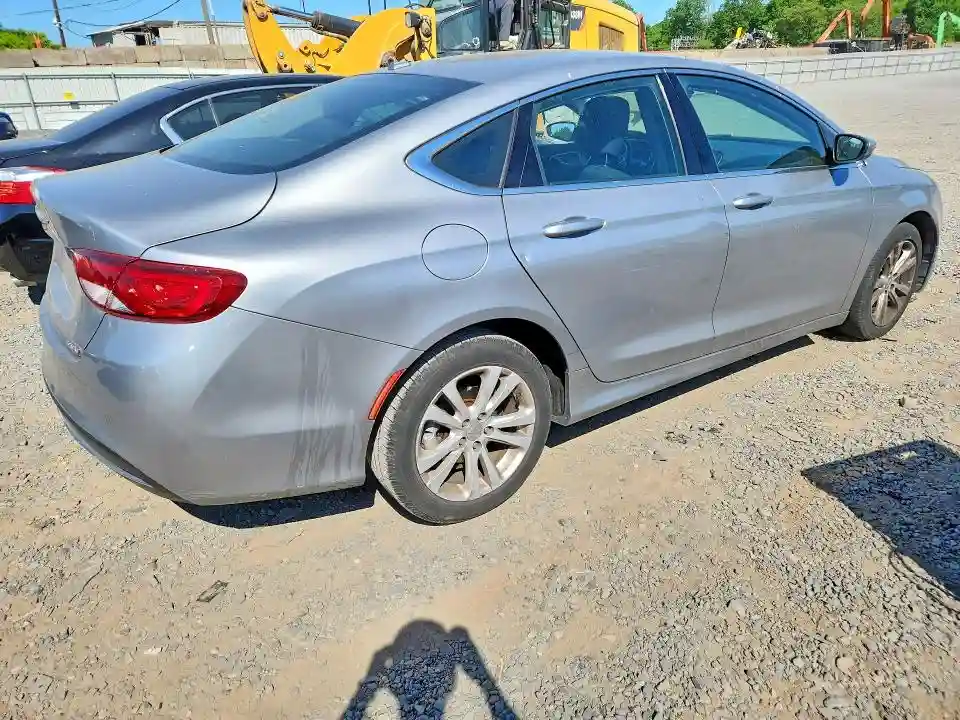 1C3CCCAB1GN154529 2016 CHRYSLER 200-2