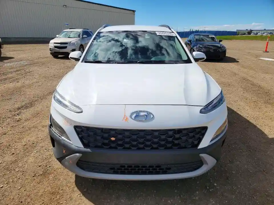 KM8K1CAB0PU993375 2023 HYUNDAI KONA ESSEN-4