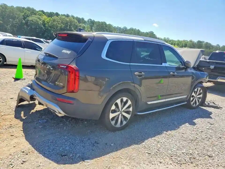 5XYP34HC3LG066634 2020 KIA TELLURIDE-2