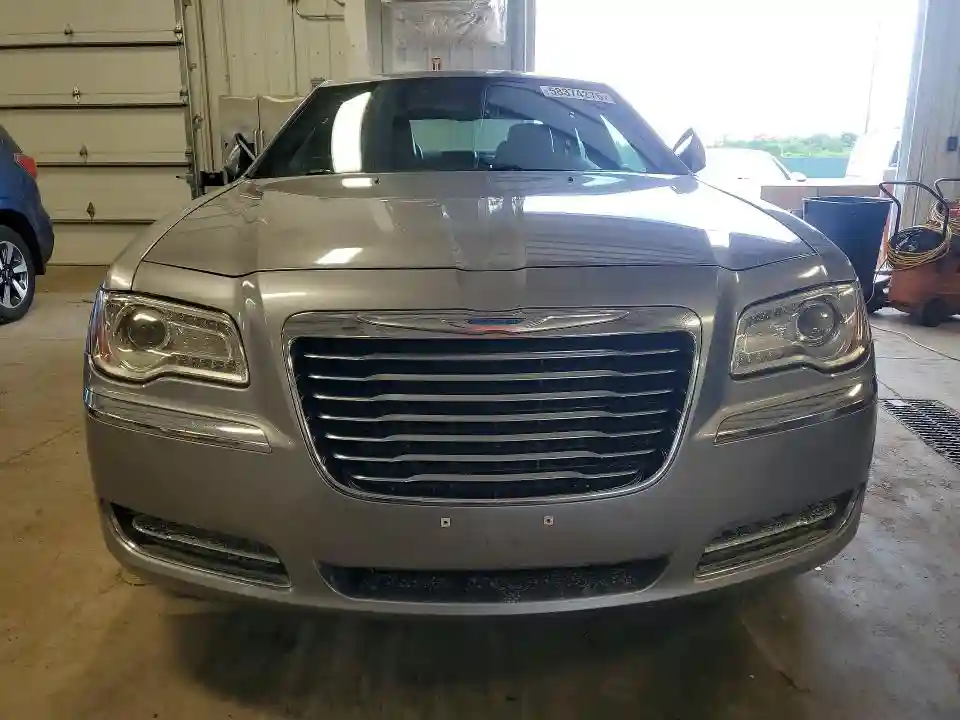 2C3CCARG9EH223610 2014 CHRYSLER 300-4