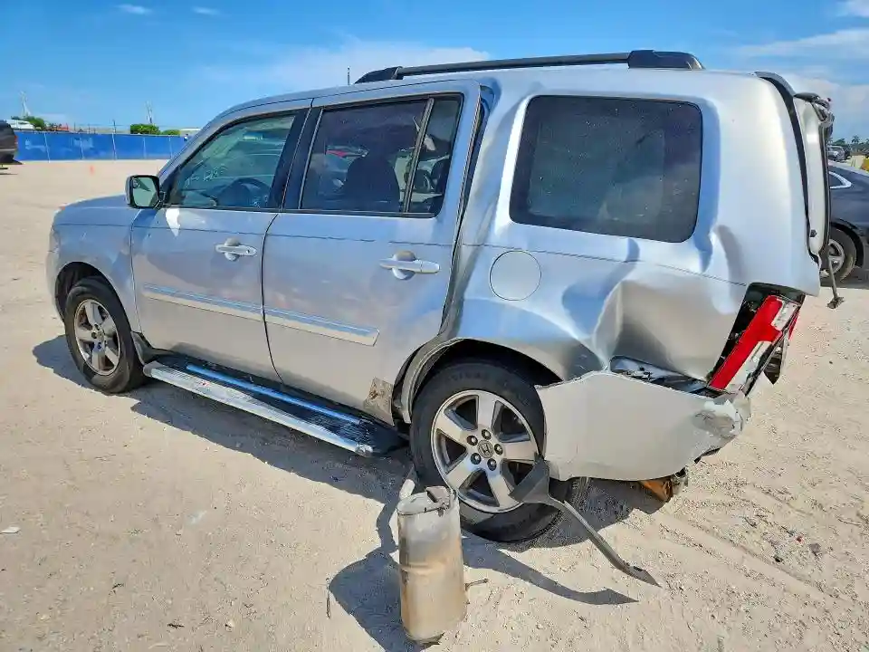 5FNYF3H57BB039983 2011 HONDA PILOT-1