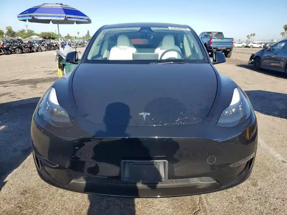 7SAYGDED6SF233762 2025 TESLA MODEL Y-4