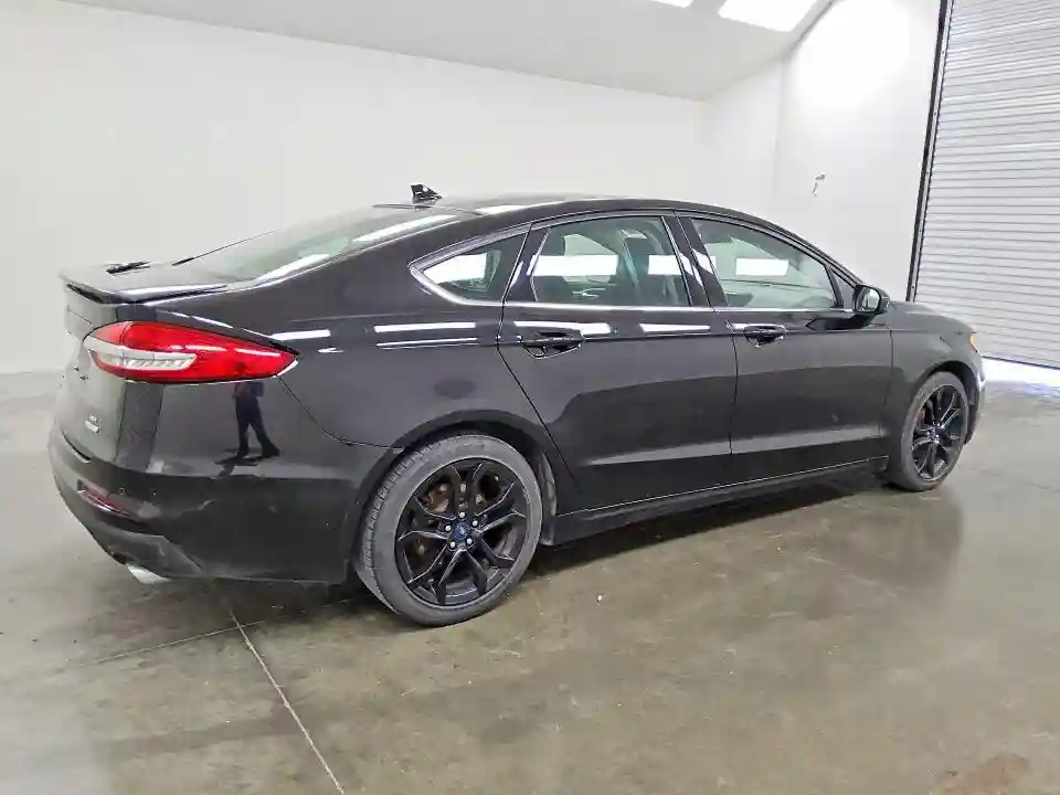 3FA6P0HD6KR147915 2019 FORD FUSION-2