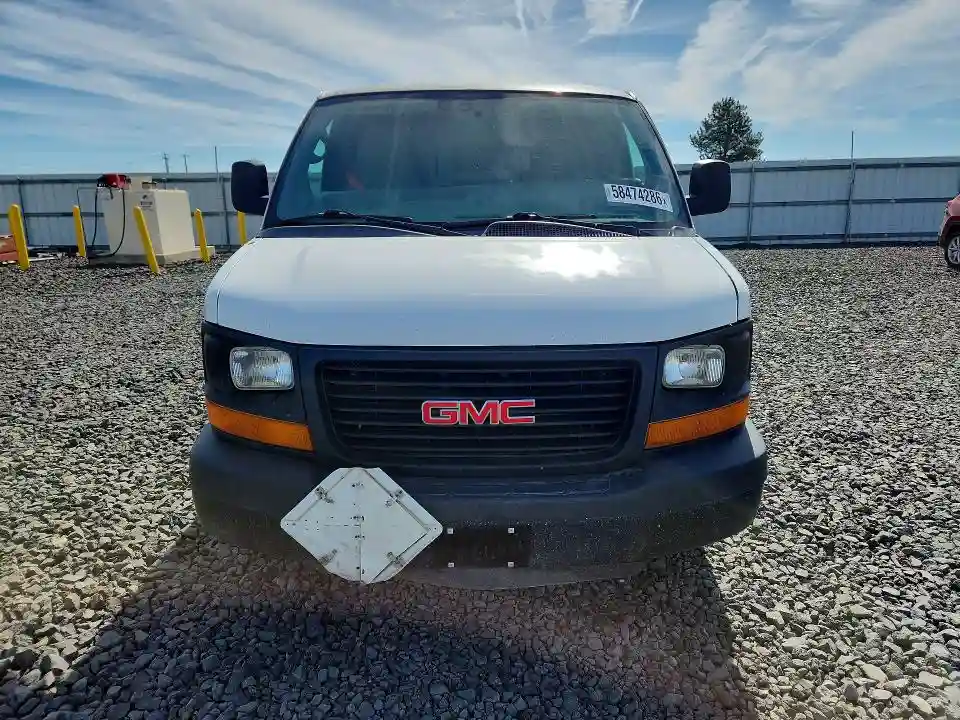 1GTW7FCA5C1179969 2012 GMC SAVANA-4