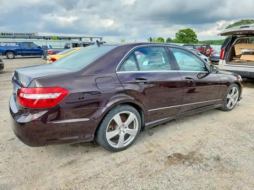 WDDHF8HB2AA114542 2010 MERCEDES-BENZ E-CLASS-2