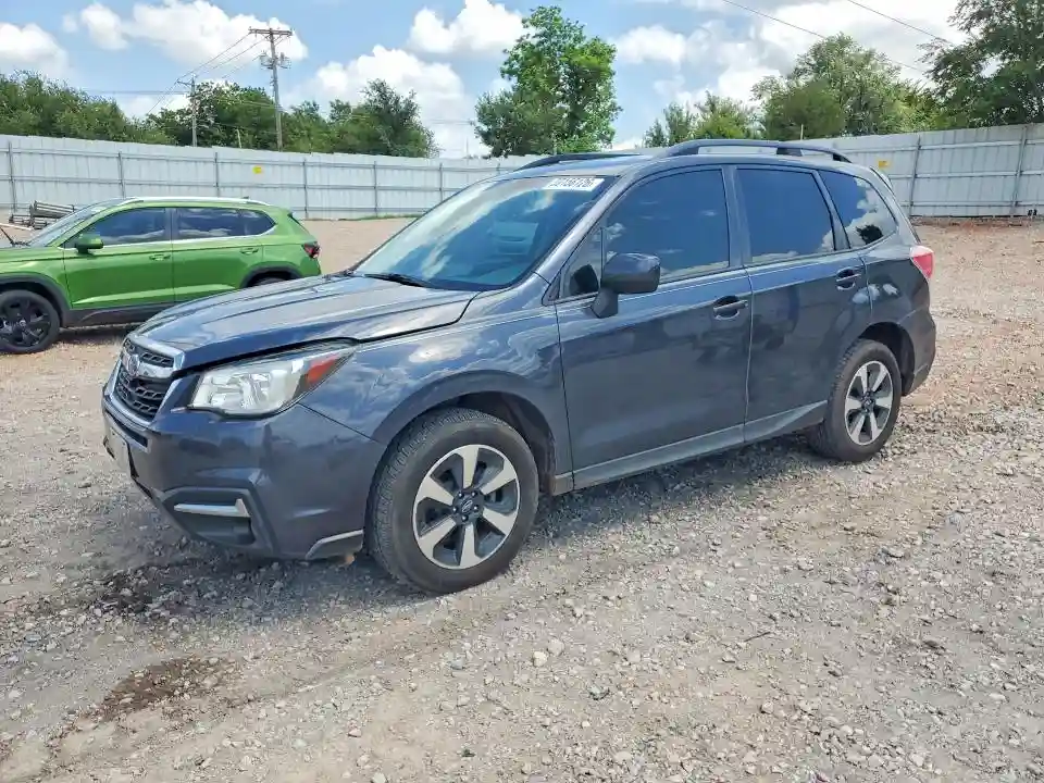 JF2SJAGC1JH472983 2018 SUBARU FORESTER-0