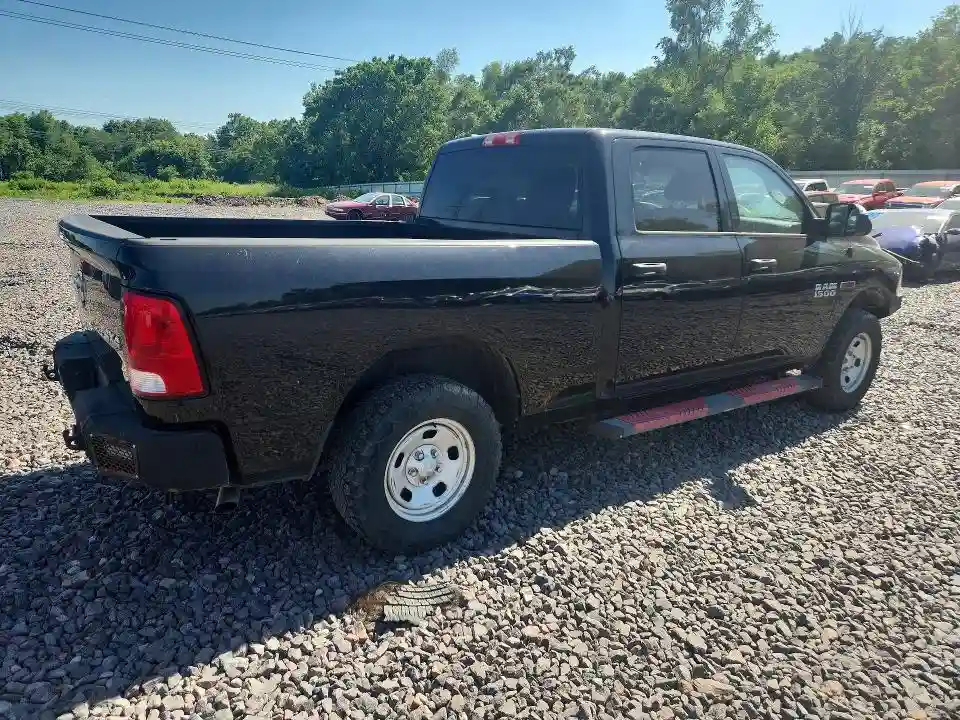 1C6RR7SM4FS605813 2015 RAM 1500-2