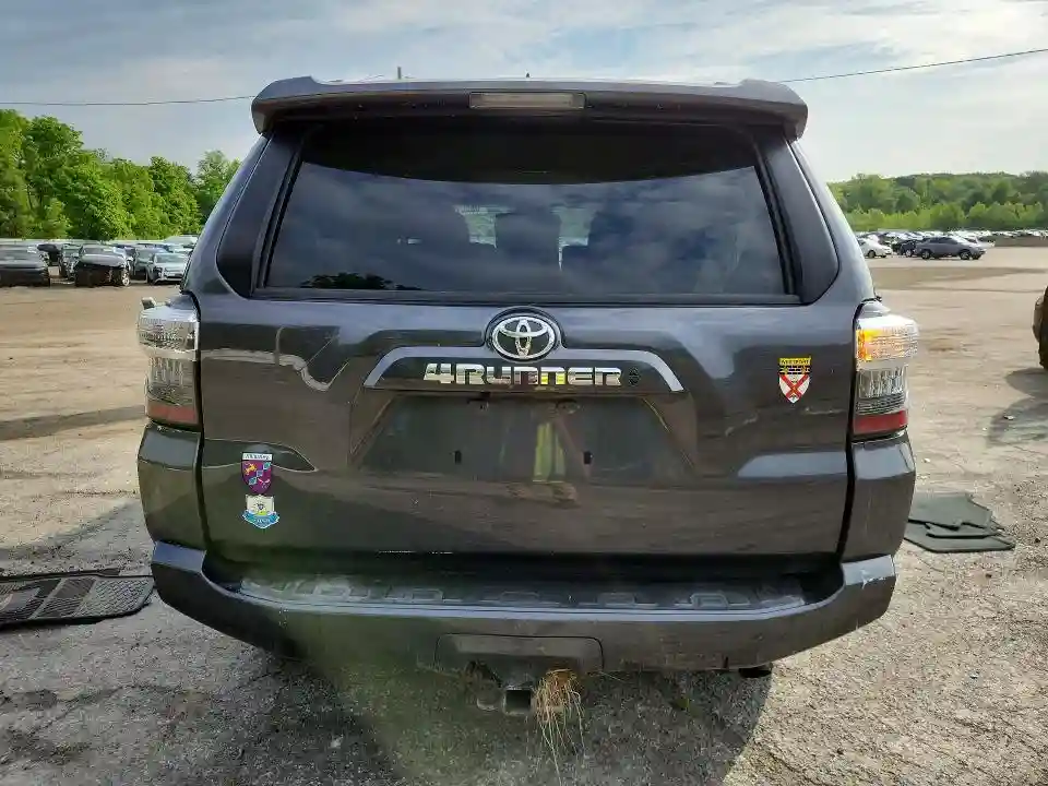 JTEMU5JR4N5980600 2022 TOYOTA 4RUNNER-5