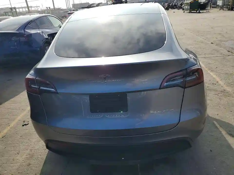 7SAYGAEE6SF219870 2025 TESLA MODEL Y-5