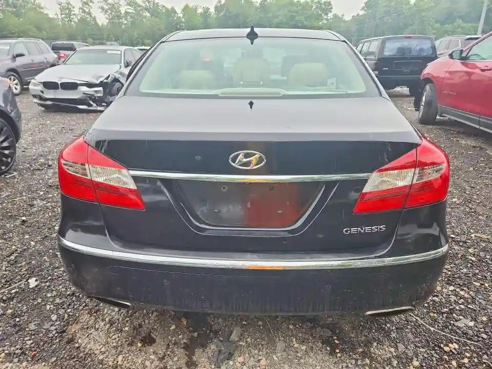 KMHGC4DDXDU236773 2013 HYUNDAI GENESIS-5