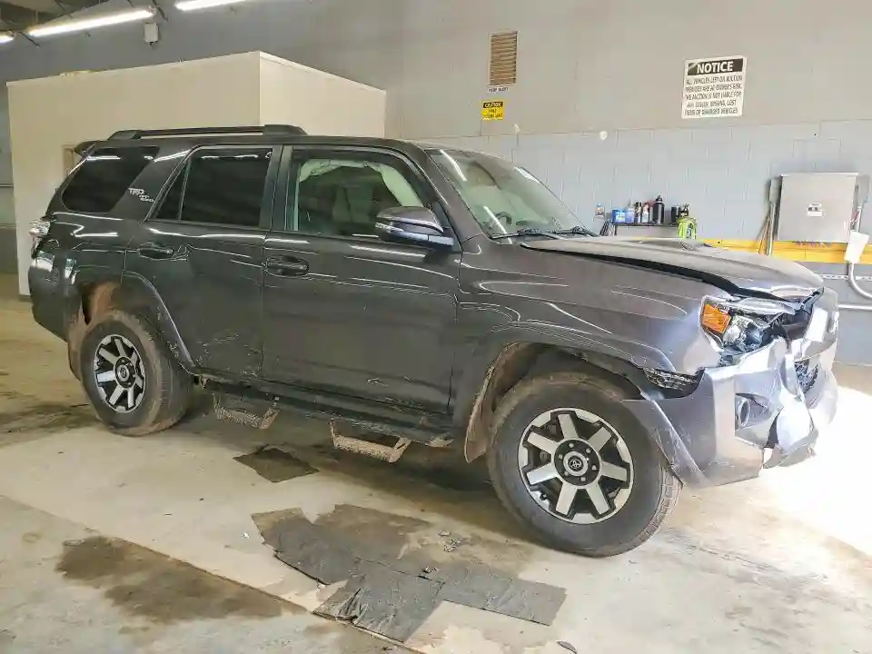JTERU5JR4M5887984 2021 TOYOTA 4RUNNER-3
