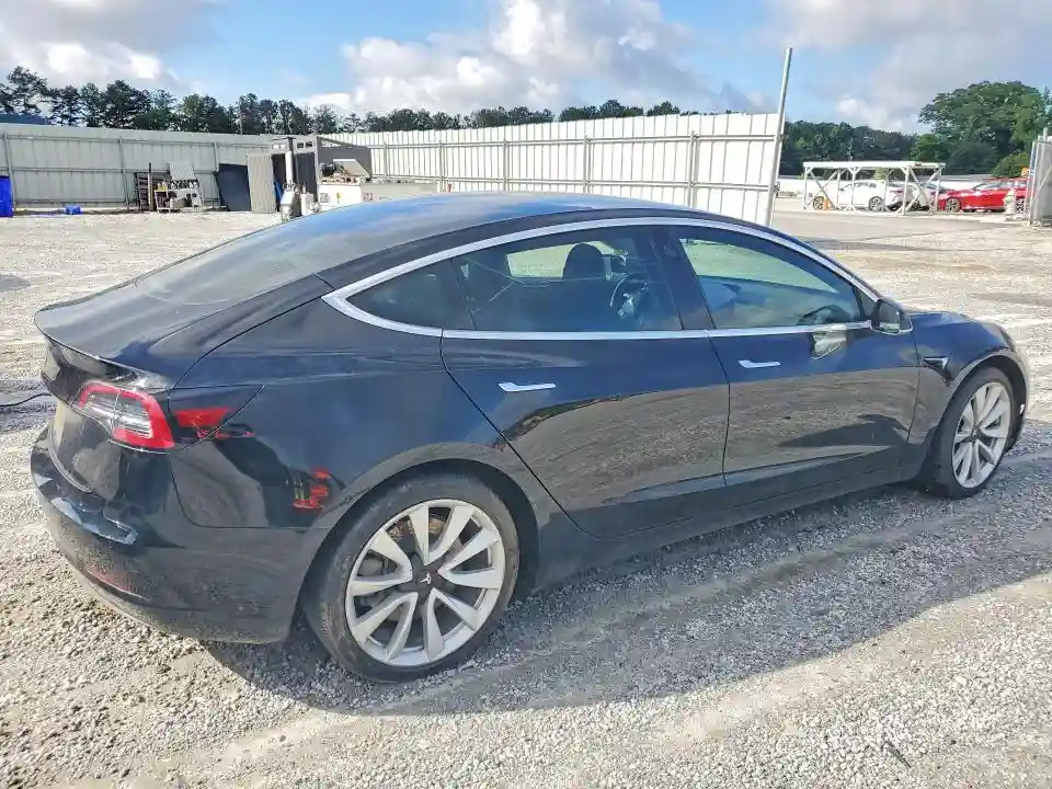 5YJ3E1EA0LF660776 2020 TESLA MODEL 3-2