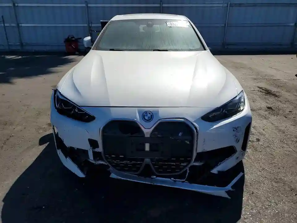 WBY73AW07PFN85233 2023 BMW ALL OTHER-4