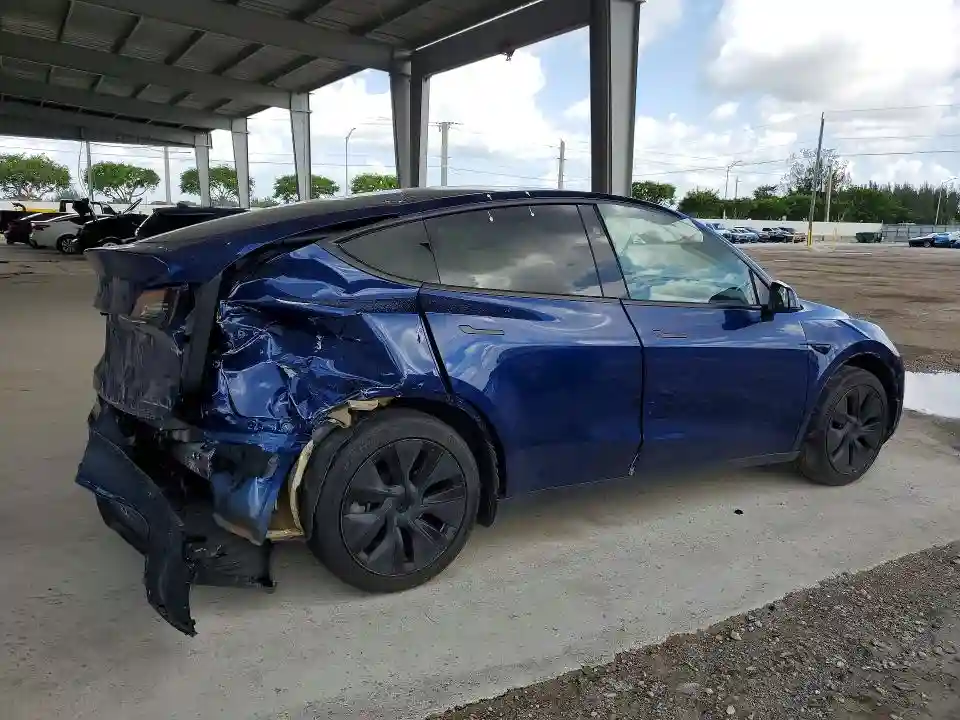 7SAYGDED8SF234606 2025 TESLA MODEL Y-2
