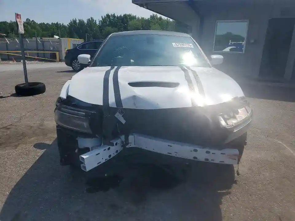 2C3CDXHG0KH584754 2019 DODGE CHARGER-4