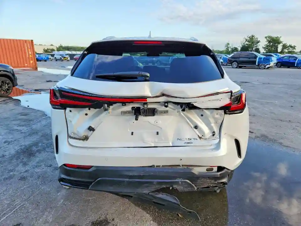 2T2HKCEZ5NC007105 2022 LEXUS NX-5