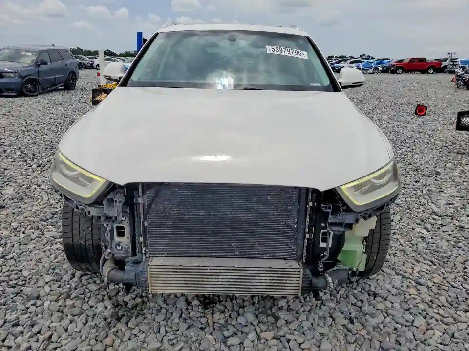 WA1BFCFS2FR000386 2015 AUDI Q3-4