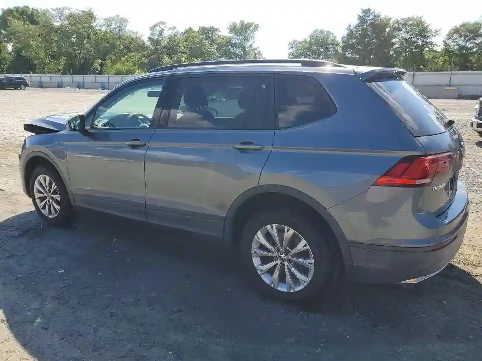 3VV1B7AX6JM019414 2018 VOLKSWAGEN TIGUAN-1