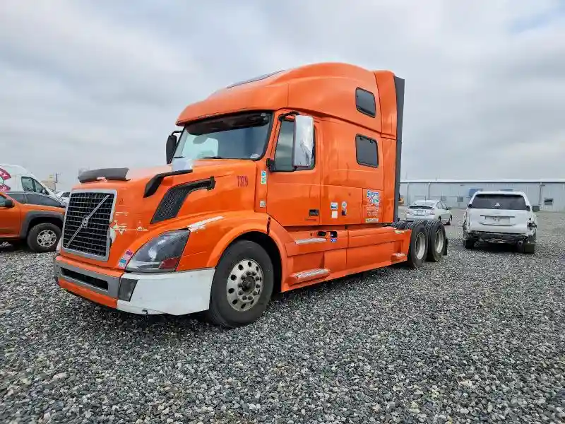 4V4NC9EHXGN957379 2016 VOLVO ALL MODELS-1