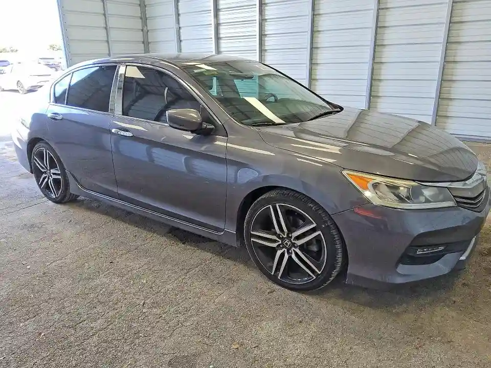 1HGCR2F53HA269666 2017 HONDA ACCORD-3