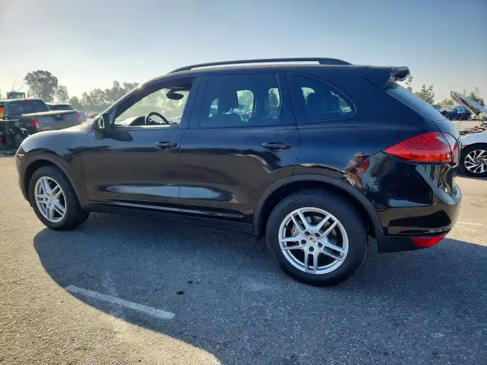 WP1AB2A28BLA55063 2011 PORSCHE CAYENNE-1