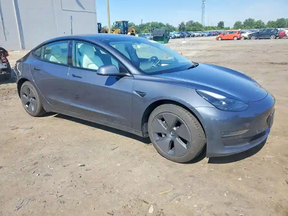 5YJ3E1EB4NF339450 2022 TESLA MODEL 3-3