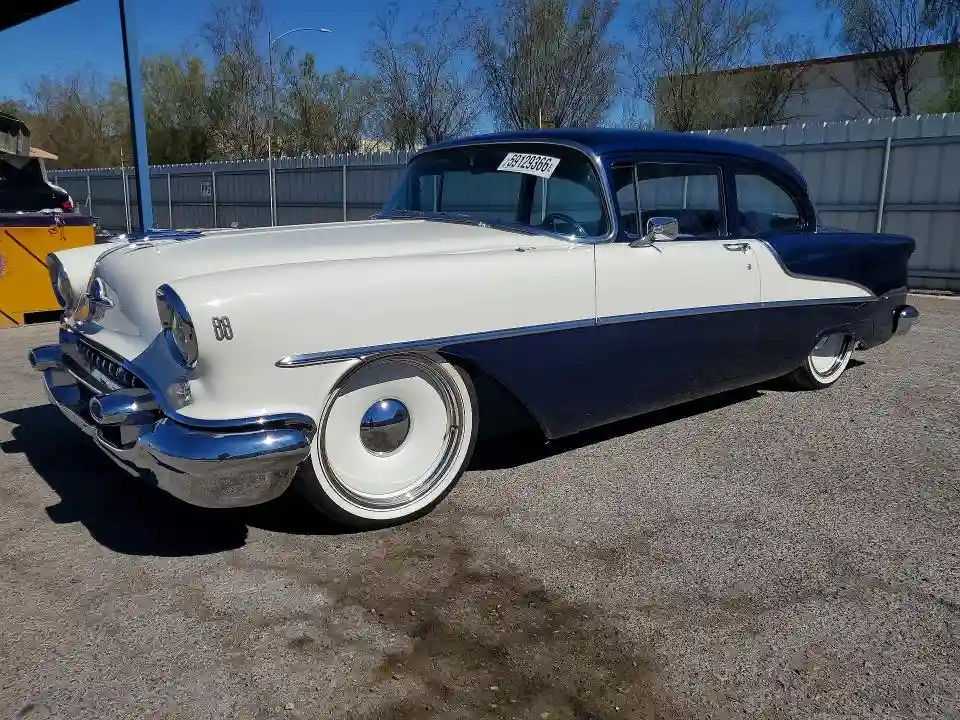 557K20139 1955 OLDSMOBILE 88-0
