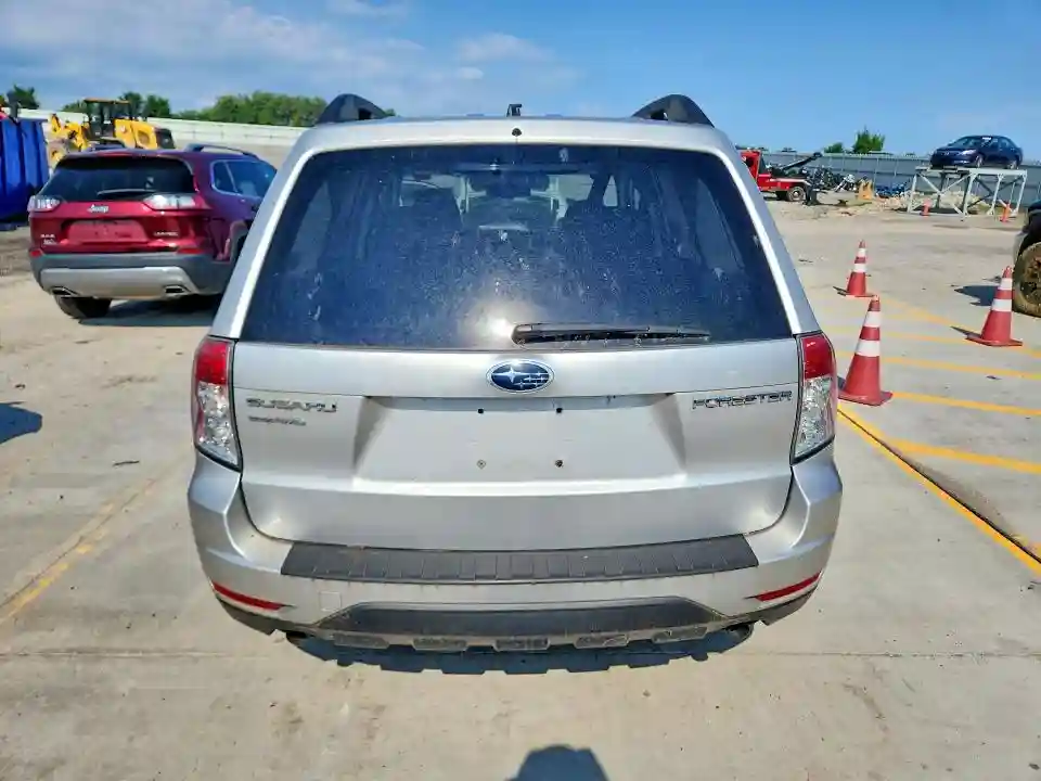 JF2SH6CCXAH720551 2010 SUBARU FORESTER-5
