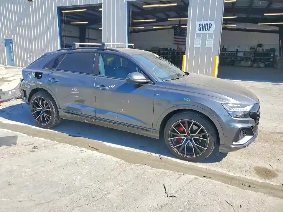 WA1FVBF19MD021963 2021 AUDI Q8-3
