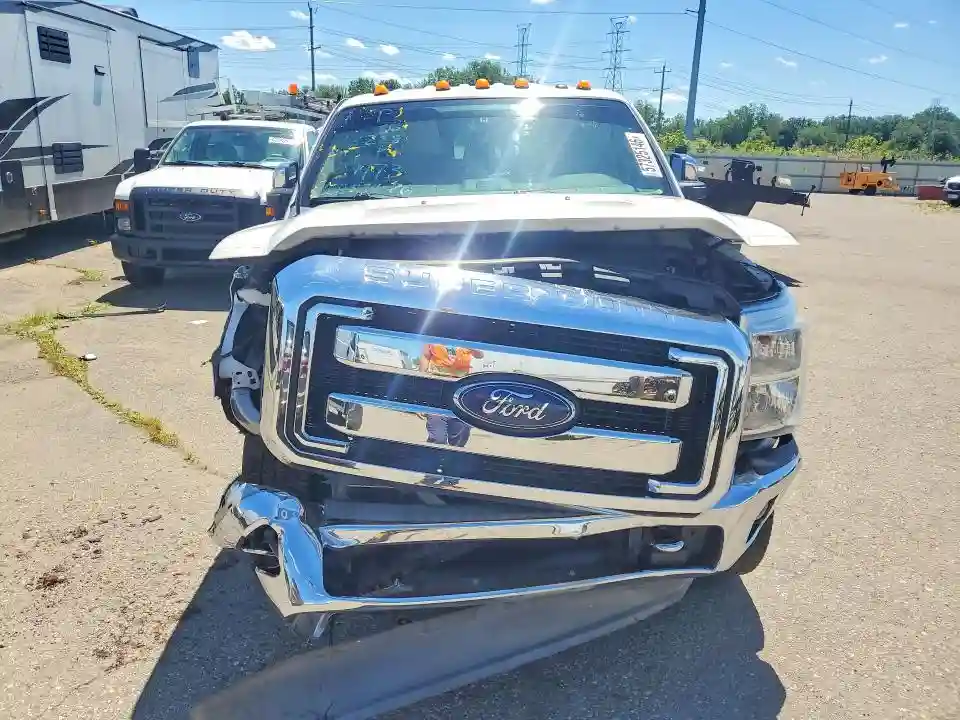 1FT8W3BT5EEA89973 2014 FORD F350-4