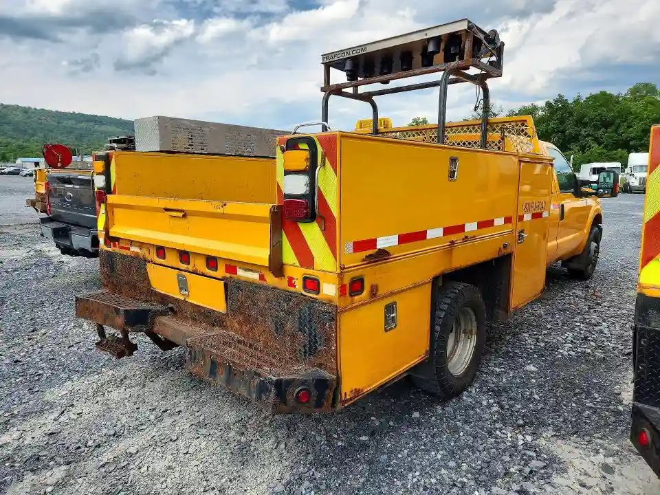 1FD8W3G69FED21457 2015 FORD F350-2