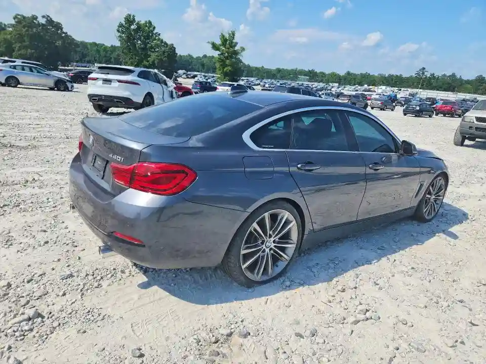 WBA4J5C57KBM66385 2019 BMW 4 SERIES-2
