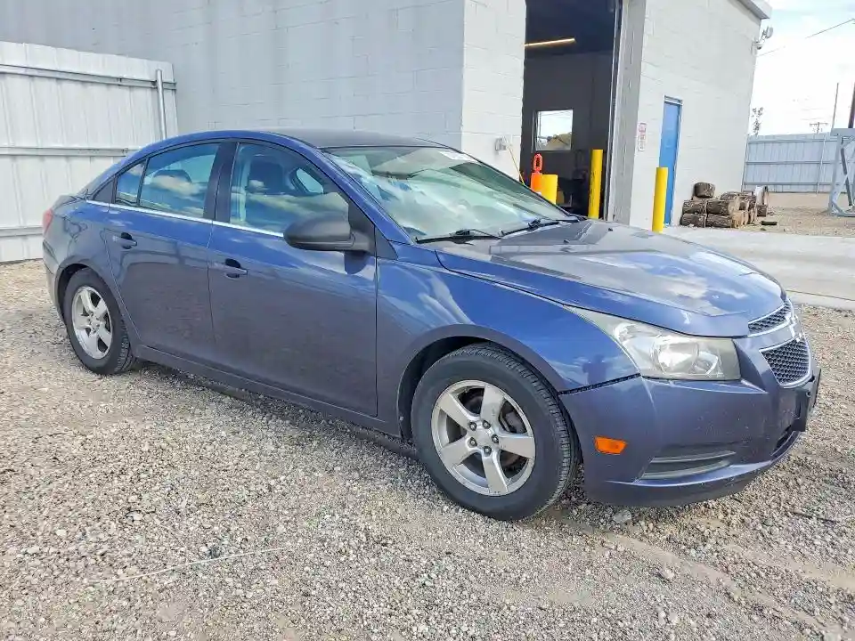1G1PC5SB2E7296468 2014 CHEVROLET CRUZE-3
