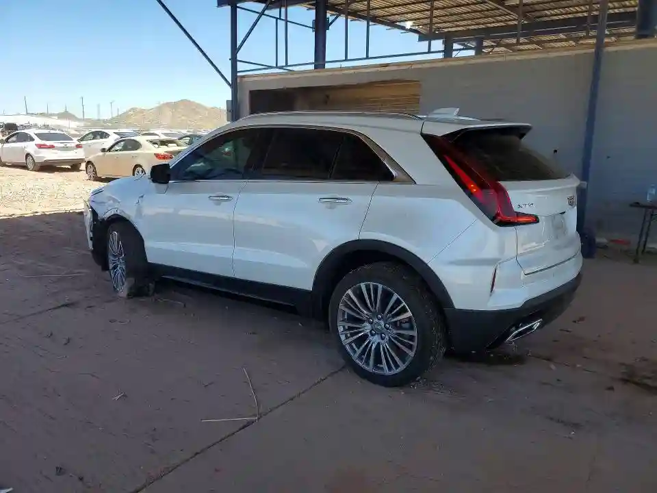 1GYFZCR43RF100198 2024 CADILLAC XT4-1