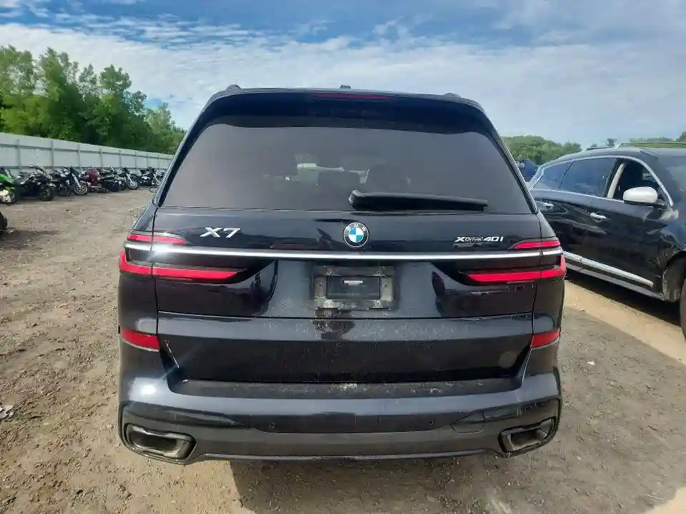 5UX23EM0XP9P90399 2023 BMW X7-5