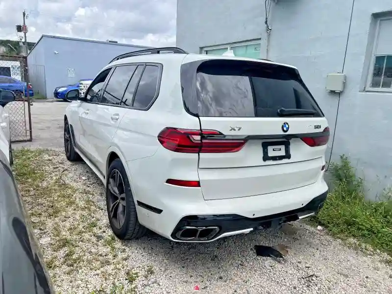 5UXCX6C08N9K31043 2022 BMW X7-2