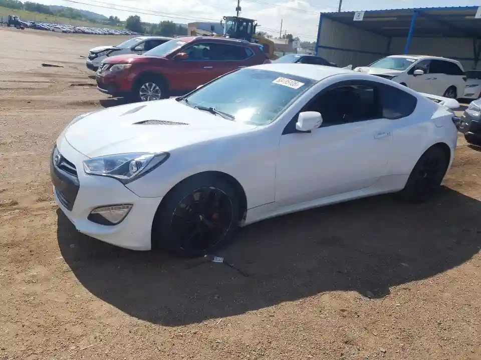 KMHHU6KJ9FU124894 2015 HYUNDAI GENESIS-0