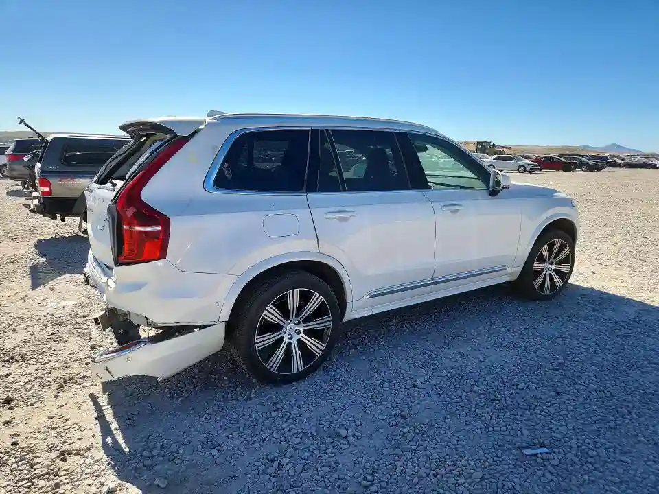 YV4062PE2S1303139 2025 VOLVO XC90-2