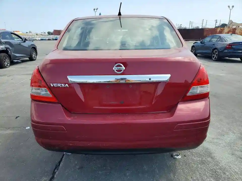 3N1BC1AP2AL465971 2010 NISSAN VERSA MANU-5