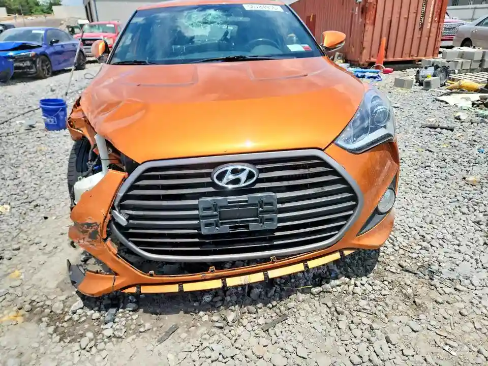 KMHTC6AE4GU296141 2016 HYUNDAI VELOSTER-4