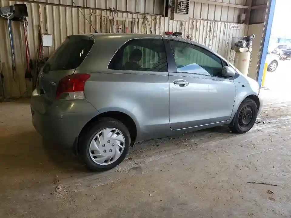 JTDJT4K37A5296164 2010 TOYOTA YARIS-2