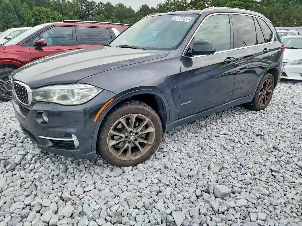 5UXKR0C54H0V67358 2017 BMW X5-0