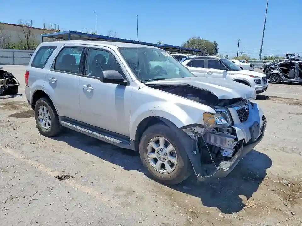 4F2CY0C78BKM02287 2011 MAZDA TRIBUTE-3