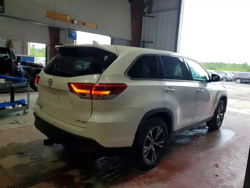 5TDBZRFH2KS996496 2019 TOYOTA HIGHLANDER-2