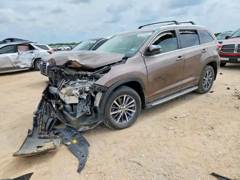 5TDKZRFH7HS226982 2017 TOYOTA HIGHLANDER-0