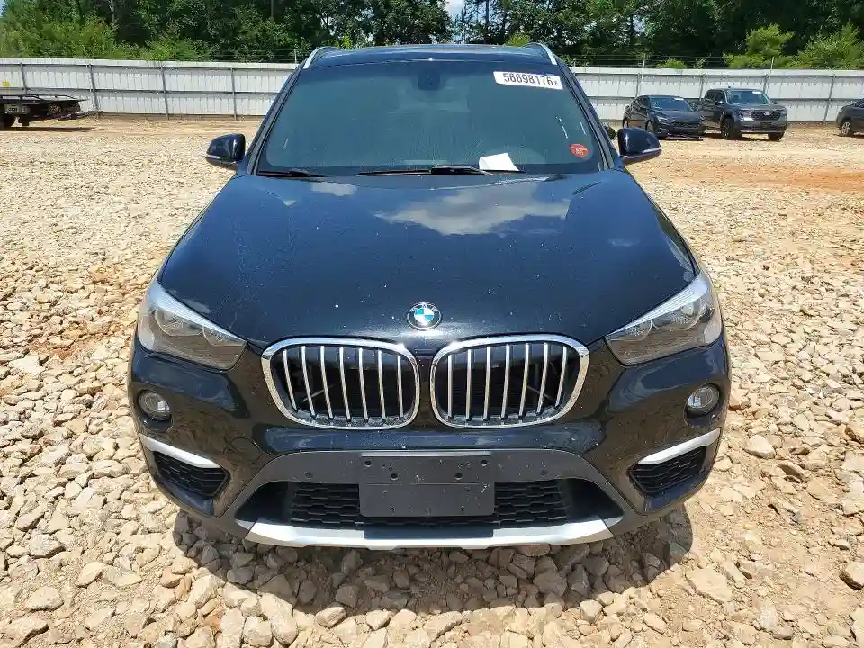 WBXHT3Z30J4A66556 2018 BMW X1-4